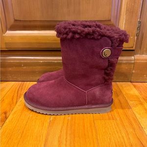 💰 NWOB koolaburra by ugg boots size 6